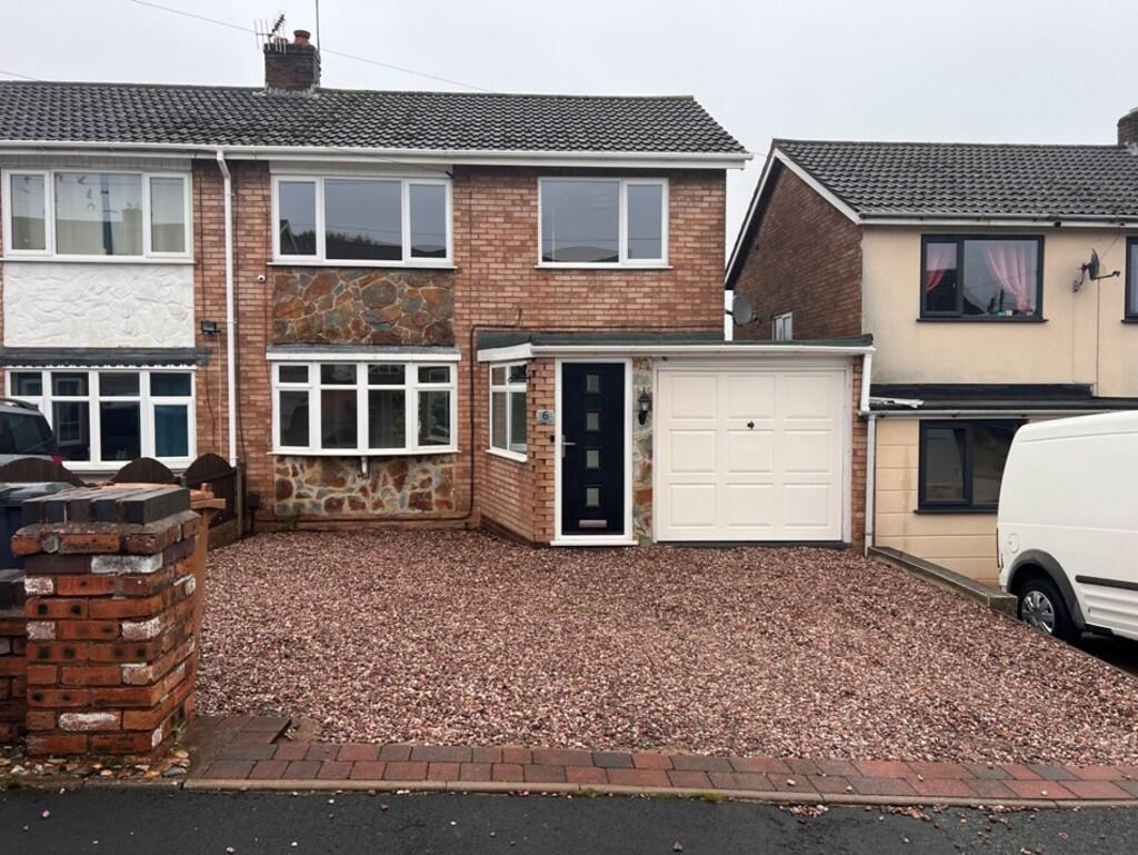 Main image of property: Fieldhouse Road, Burntwood