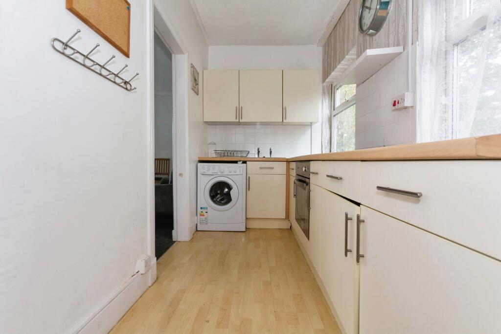 Additional property image - Mayfield Road, Birmingham, West Midlands, B11