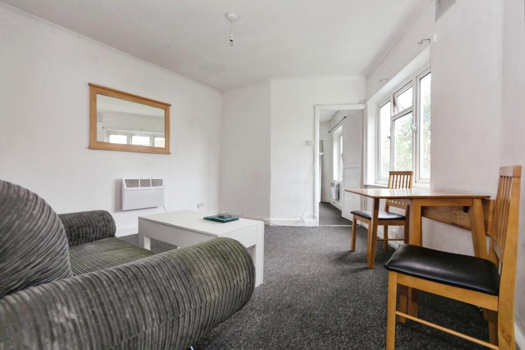 Additional property image - Mayfield Road, Birmingham, West Midlands, B11
