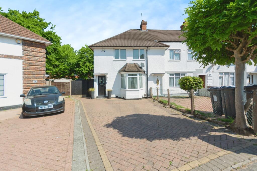 Main image of property: Chaucer Grove, Birmingham, West Midlands, B27