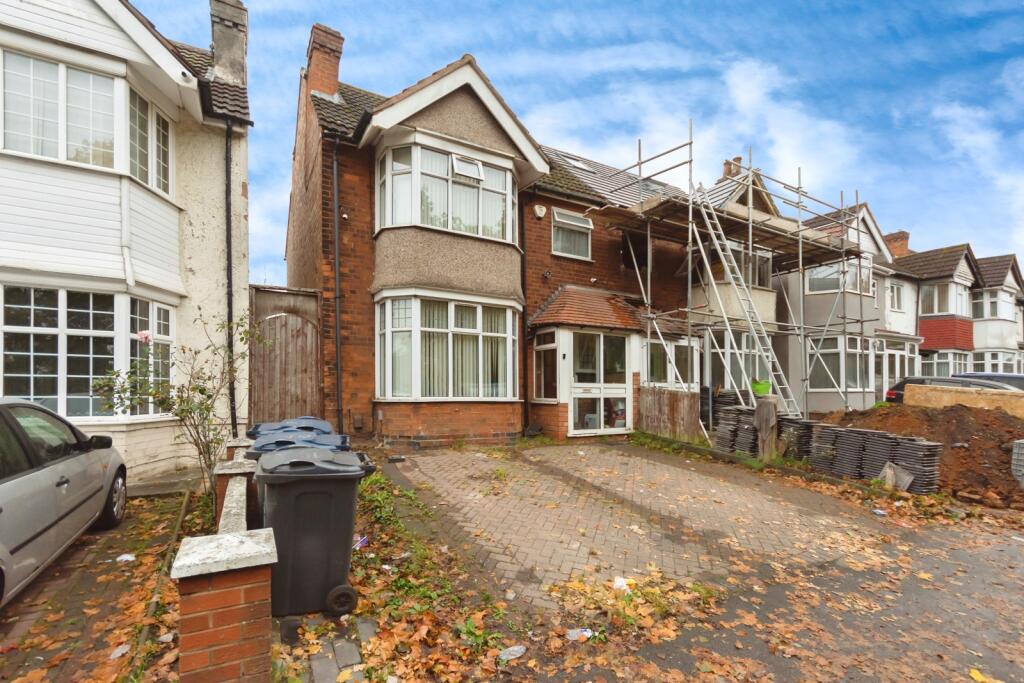Main image of property: Reddings Lane, BIRMINGHAM, West Midlands, B11