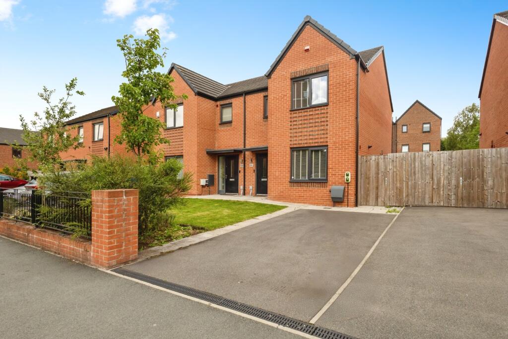 Main image of property: Woodward Street, Manchester, Greater Manchester, M4