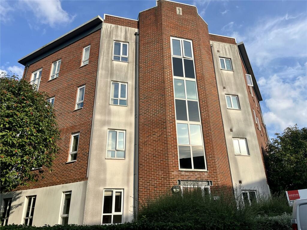 1 bedroom flat for sale in Sytchmill Way, Stoke-on-Trent, Staffordshire, ST6
