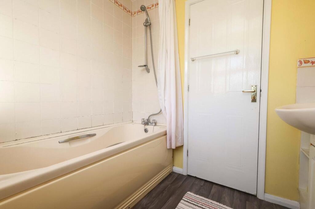 Additional property image - Small Close, Smethwick, West Midlands, B67