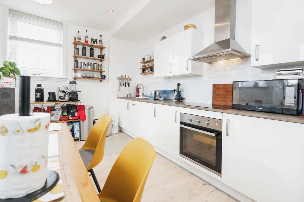 Additional property image - Crocketts Lane, SMETHWICK, West Midlands, B66