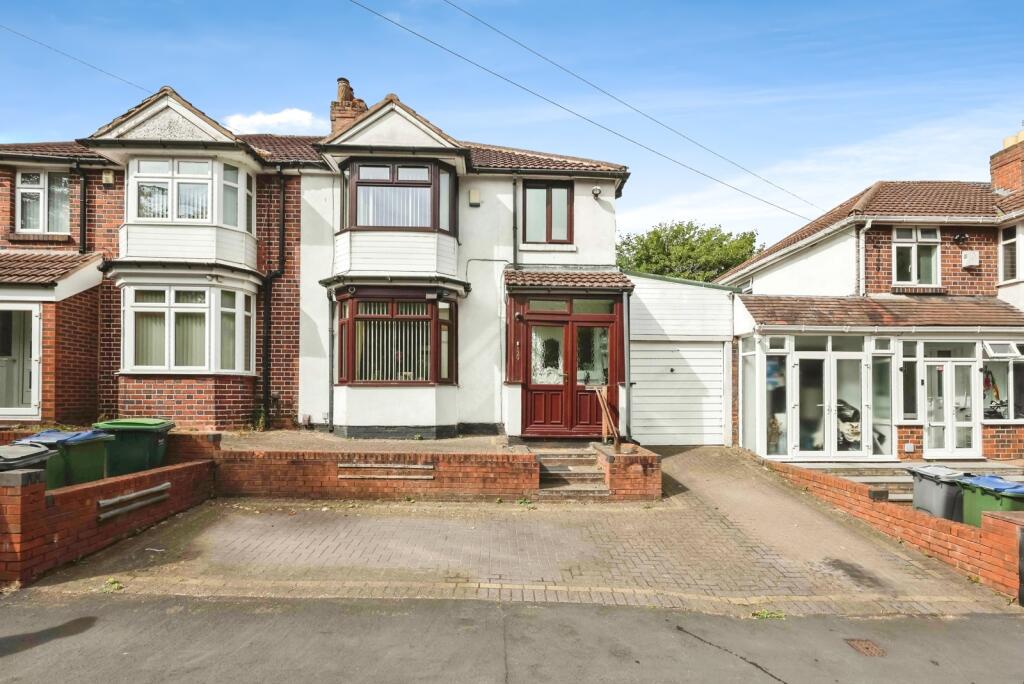Main image of property: Victoria Road, OLDBURY, West Midlands, B68
