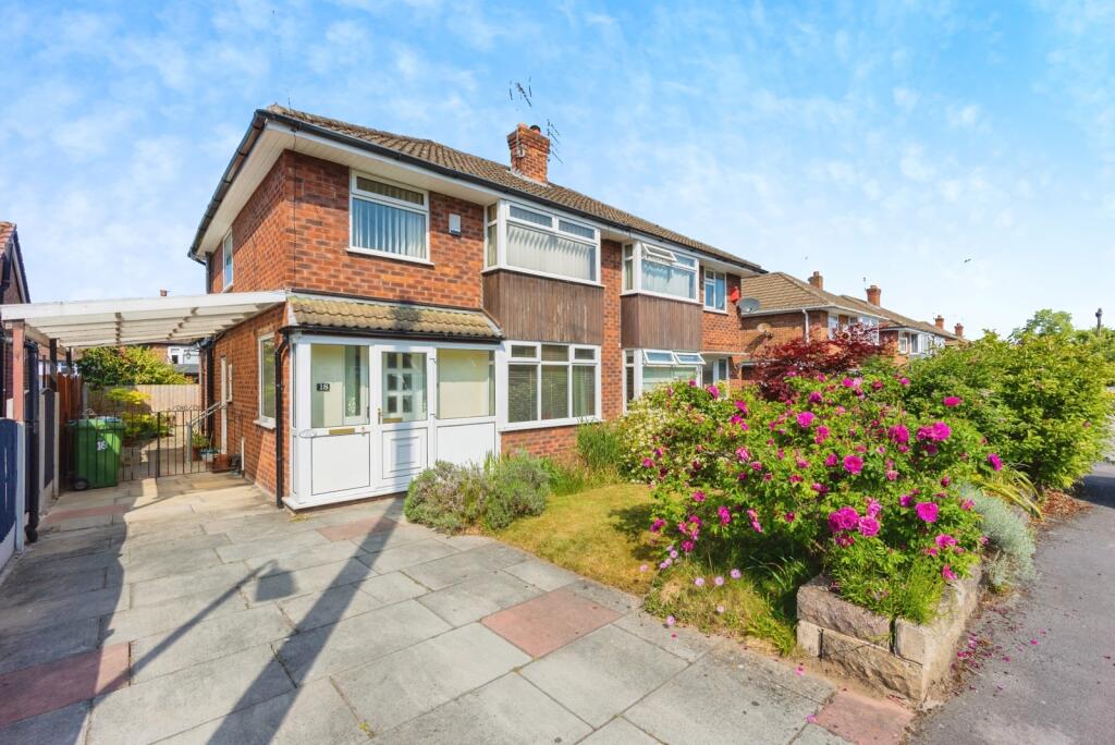 Main image of property: Willoughby Close, Sale, Greater Manchester, M33