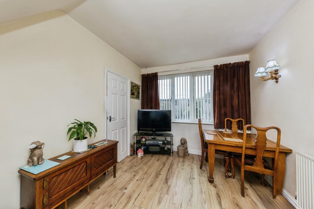 Additional property image - Lime Close, Sandbach, Cheshire, CW11