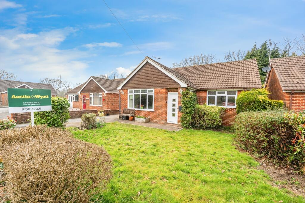 Main image of property: Foxhills Close, Ashurst, Southampton, Hampshire, SO40