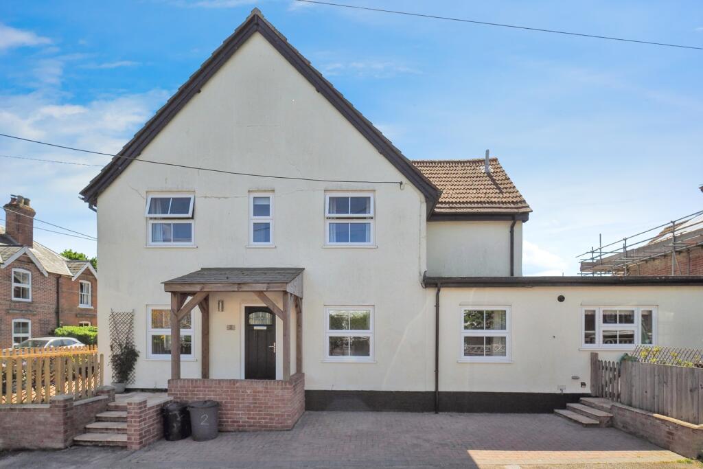 Main image of property: The Custards, Lyndhurst, Hampshire, SO43