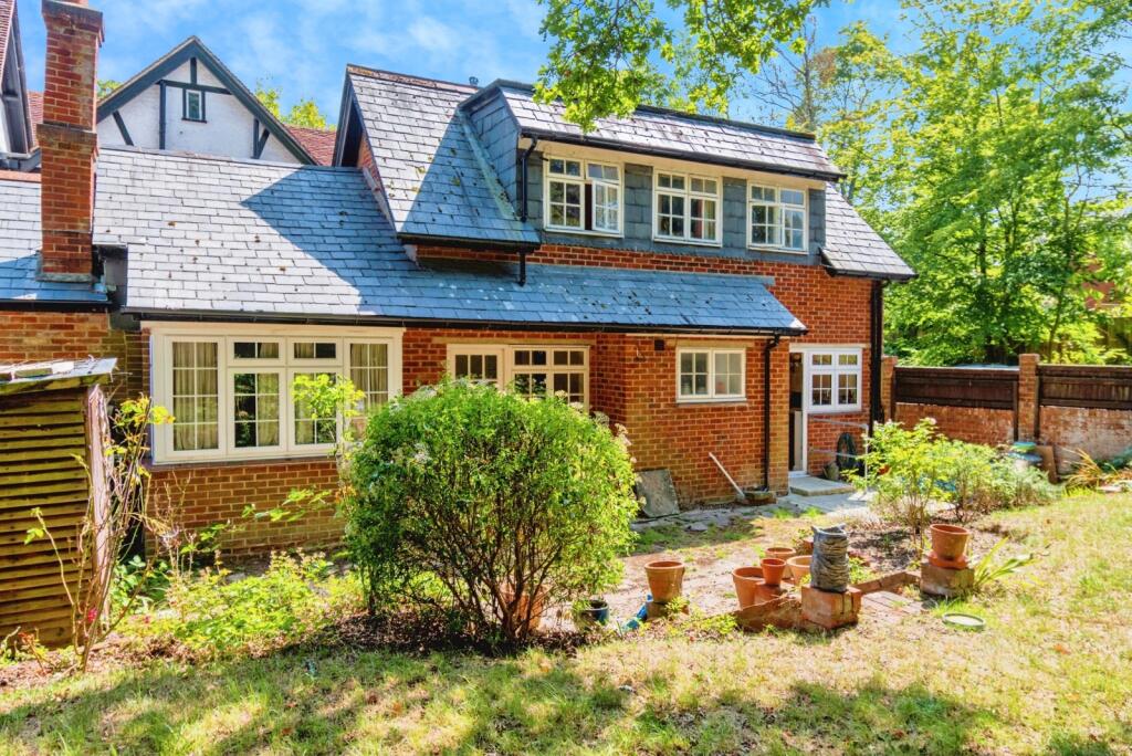 Main image of property: Shrubbs Hill Road, Lyndhurst, Hampshire, SO43