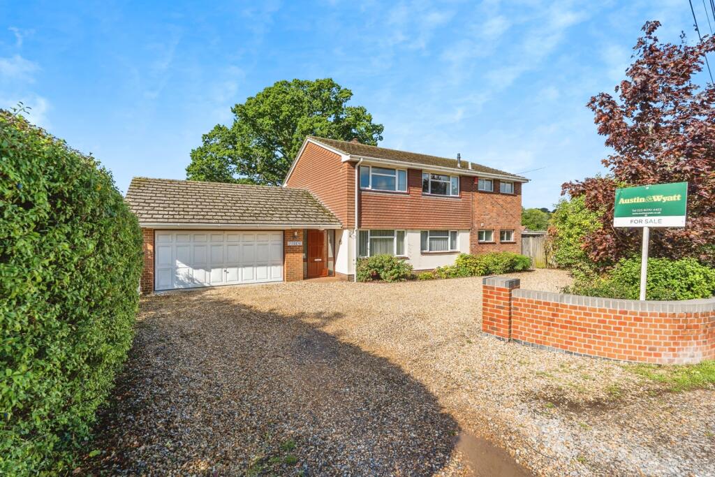 Main image of property: Main Road, Dibden, Southampton, Hampshire, SO45