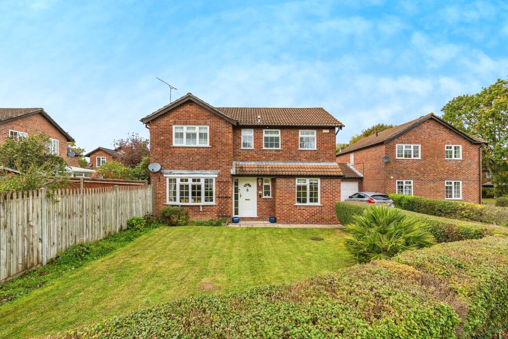 Main image of property: Philpott Drive, Marchwood, Southampton, Hampshire, SO40