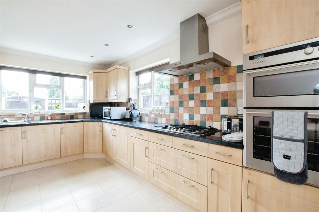 Additional property image - Hightown Road, Ringwood, BH24