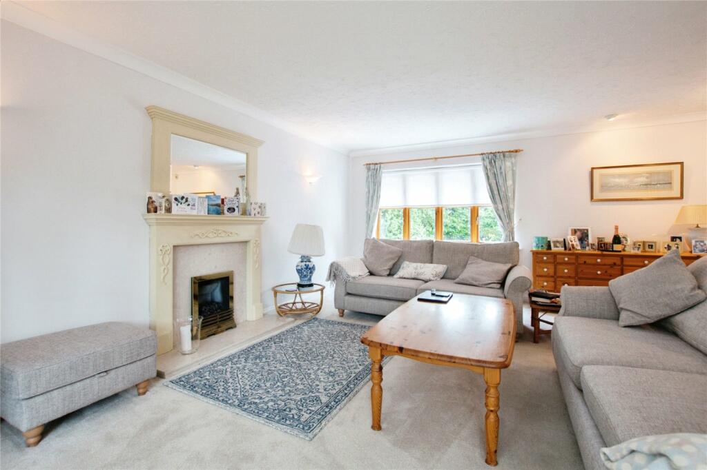 Additional property image - Whincroft Drive, FERNDOWN, Dorset, BH22
