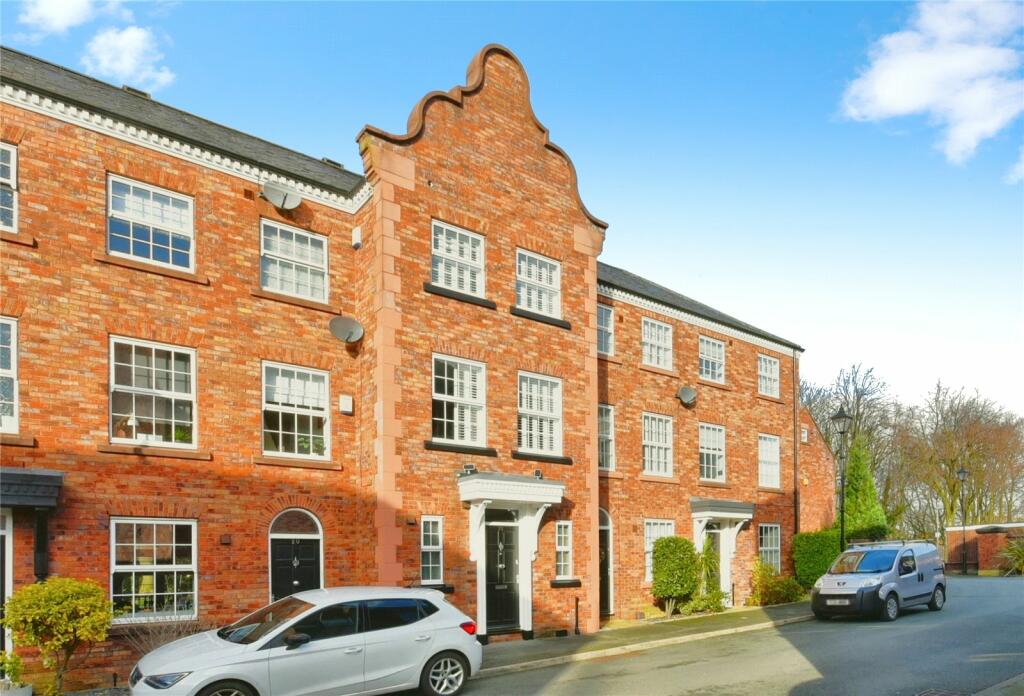 3 bedroom terraced house for sale in Gower Hey Gardens, Gee Cross, Hyde