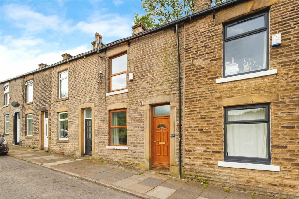 2 bedroom terraced house for sale in Staley Road, Mossley, AshtonunderLyne, Greater