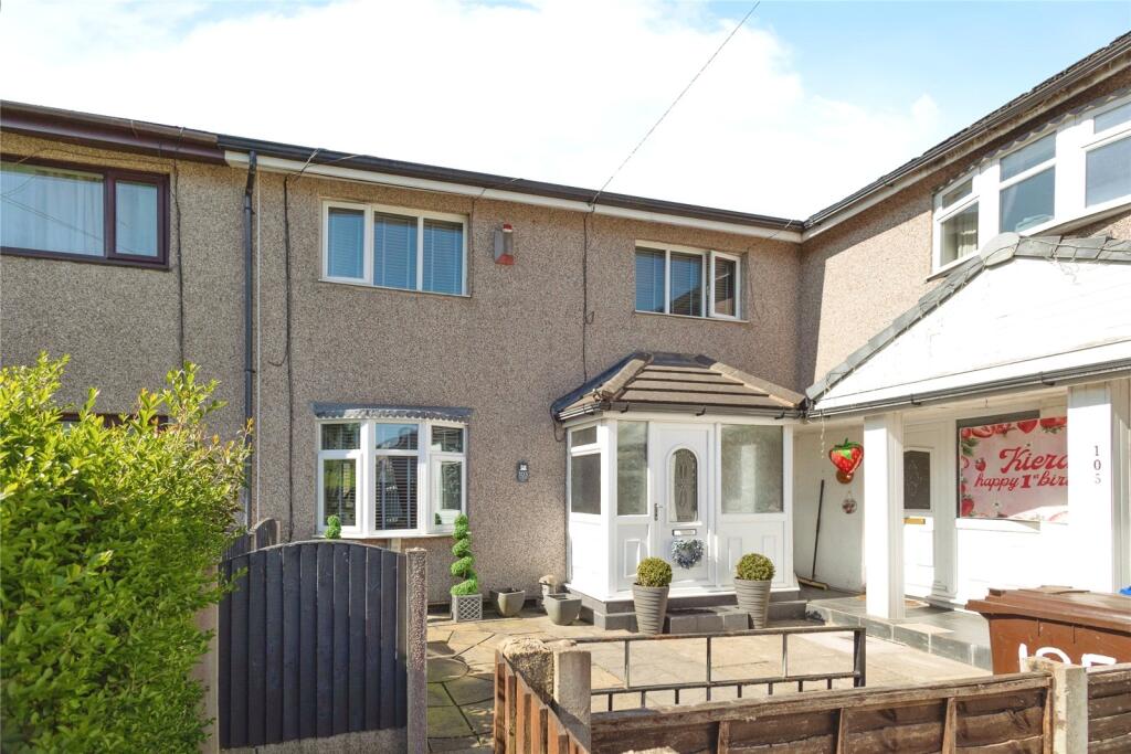 Main image of property: Longdale Drive, Mottram, Hyde, Greater Manchester, SK14
