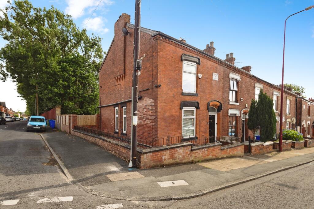 Main image of property: Chapel Street, DUKINFIELD, Cheshire, SK16