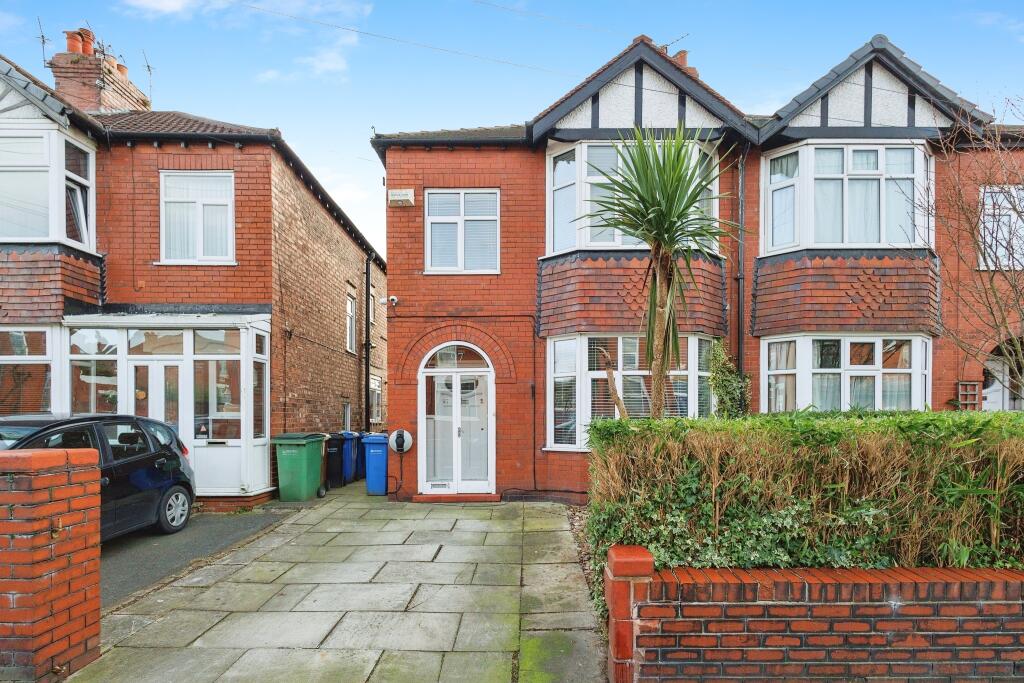3 bedroom semidetached house for sale in Cheadle Old Road, Stockport, Greater Manchester, SK3