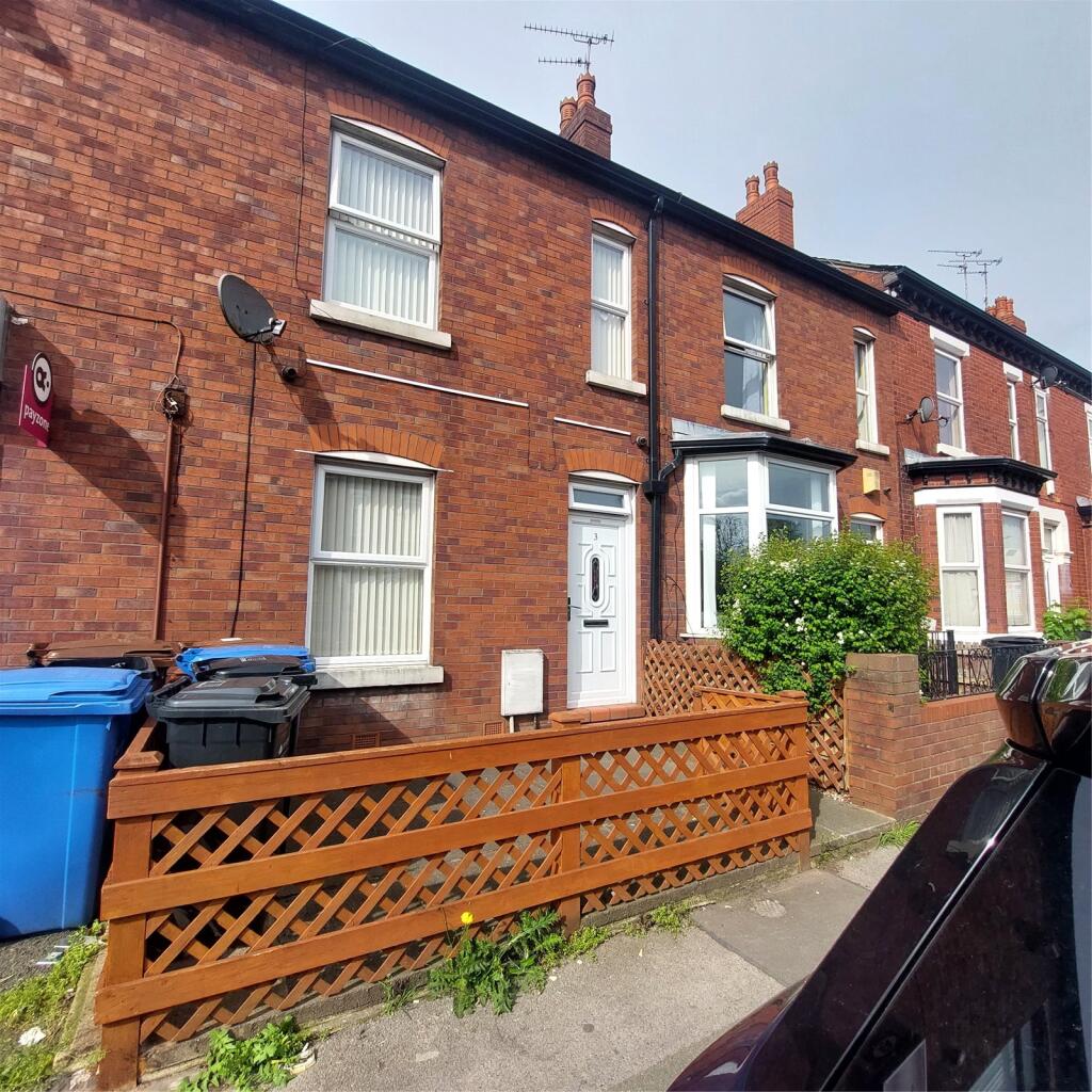 2 bedroom terraced house for sale in Carrington Road, Stockport