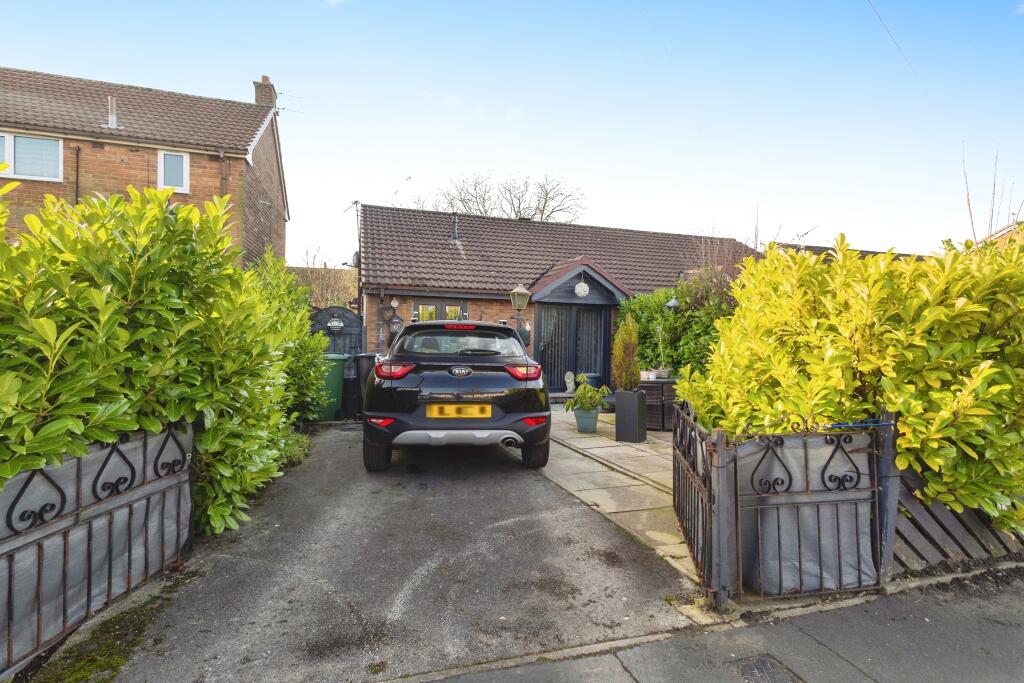Main image of property: Tarporley Close, Stockport, Greater Manchester, SK3