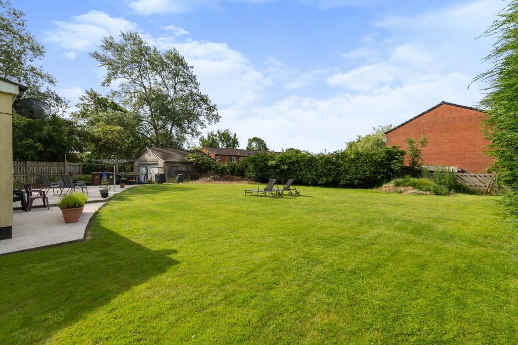 3 bedroom bungalow for sale in Gough Lane, Bamber Bridge, Preston