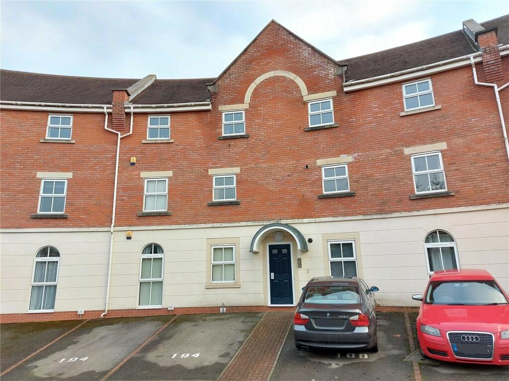 2 bedroom flat for sale in Holland House Road, WaltonleDale, Preston, PR5
