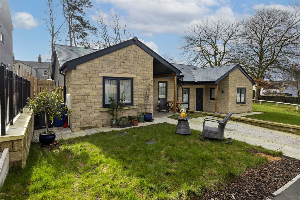 2 bedroom semidetached bungalow for sale in 6 Scholars Rise, Bentham, LA2