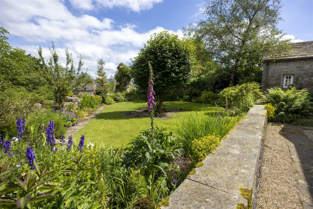 Additional property image - The Shaws, Selside, Settle