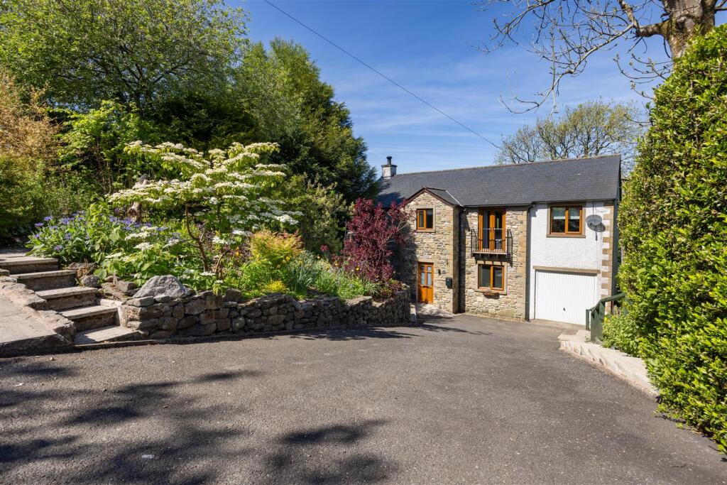 Main image of property: Meadow Bank, Ingleton