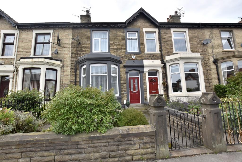 4 bedroom terraced house for sale in Preston Old Road, Feniscliffe