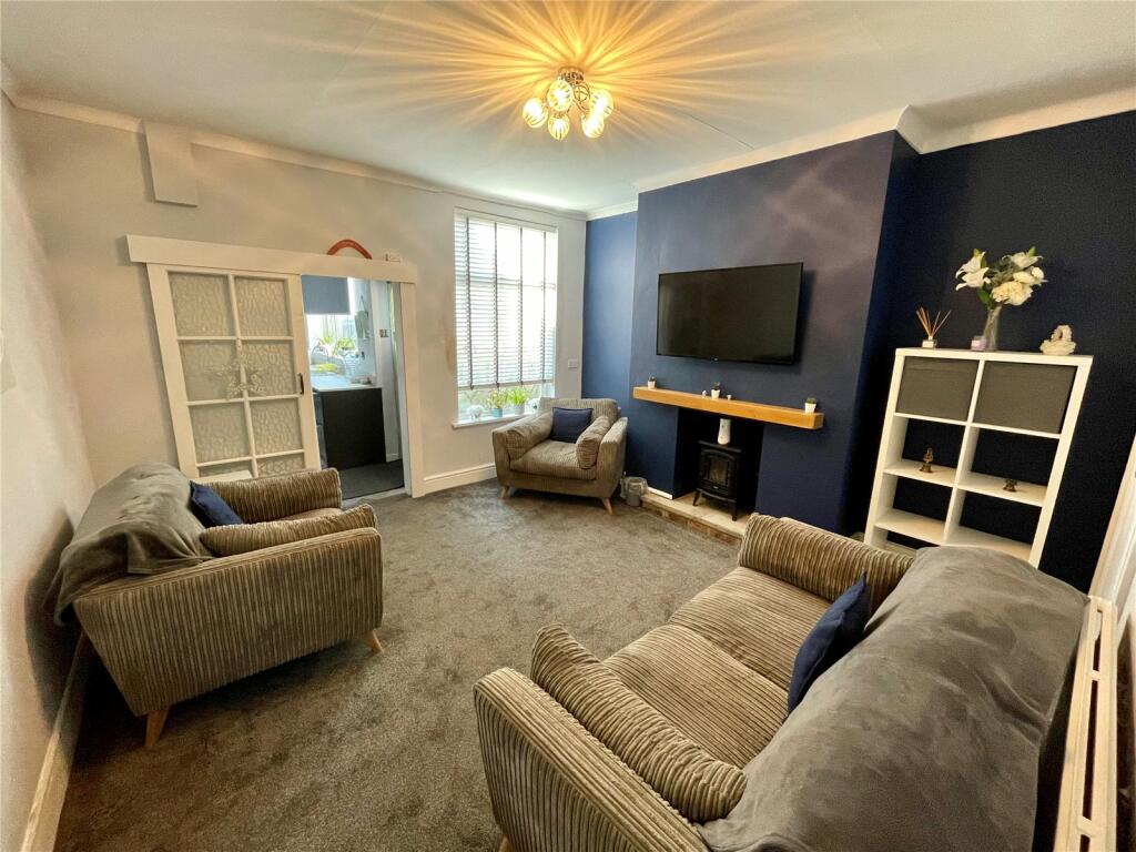 2 bedroom terraced house for sale in Field Street, Padiham, Burnley