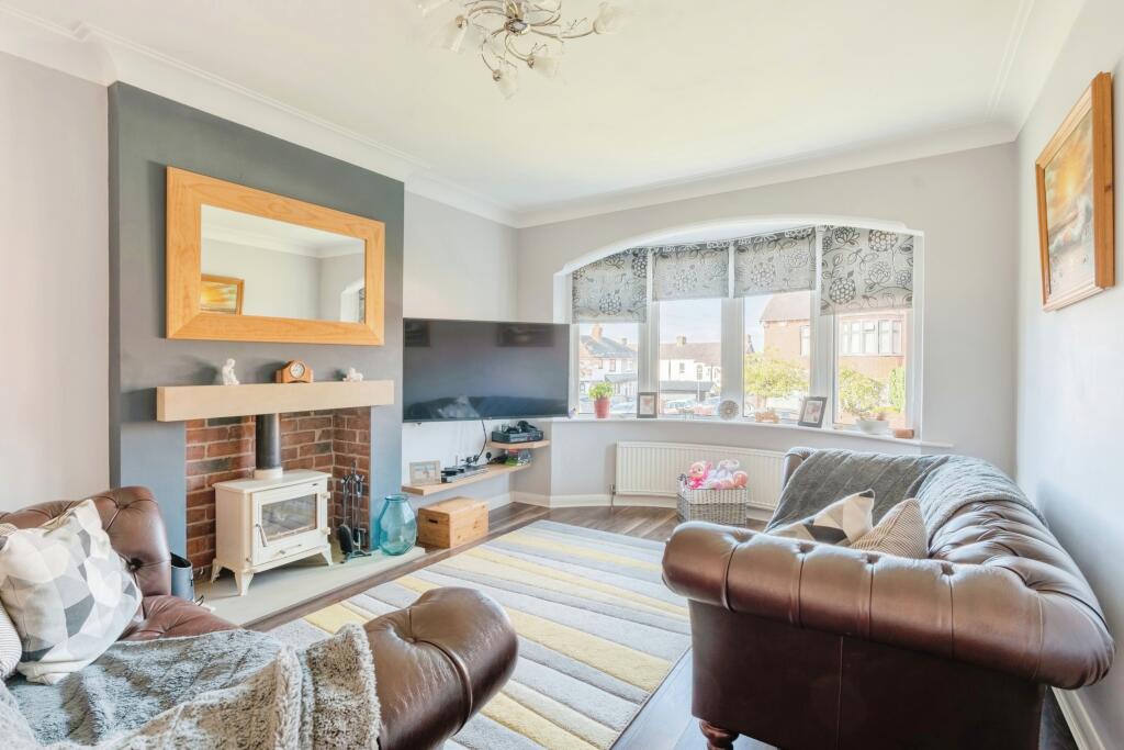 Additional property image - Highfield Avenue, Burnley, Lancashire, BB10