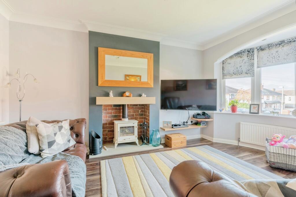 Additional property image - Highfield Avenue, Burnley, Lancashire, BB10