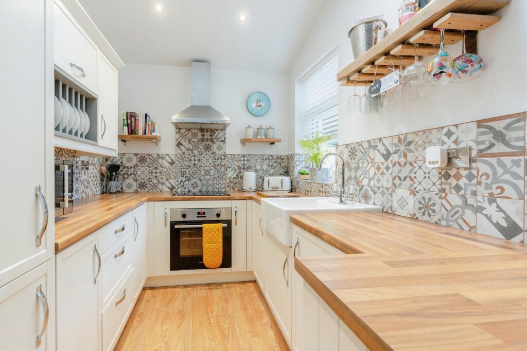 Additional property image - Faraday Street, Burnley, Lancashire, BB12