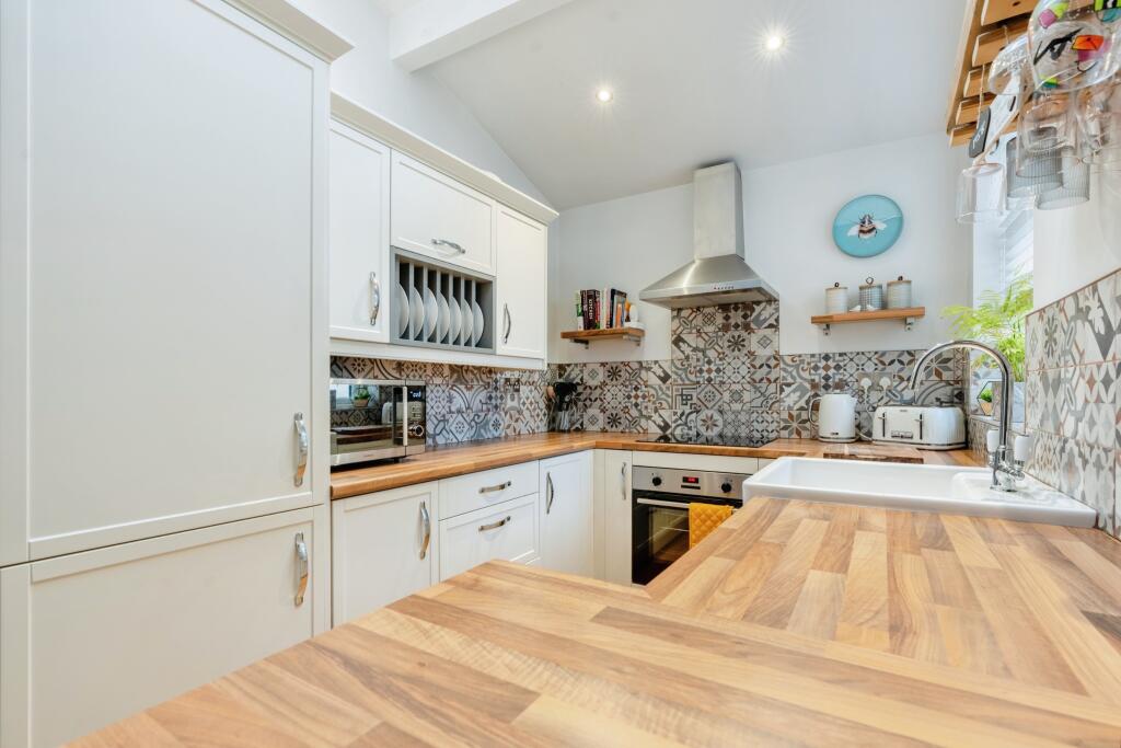 Additional property image - Faraday Street, Burnley, Lancashire, BB12