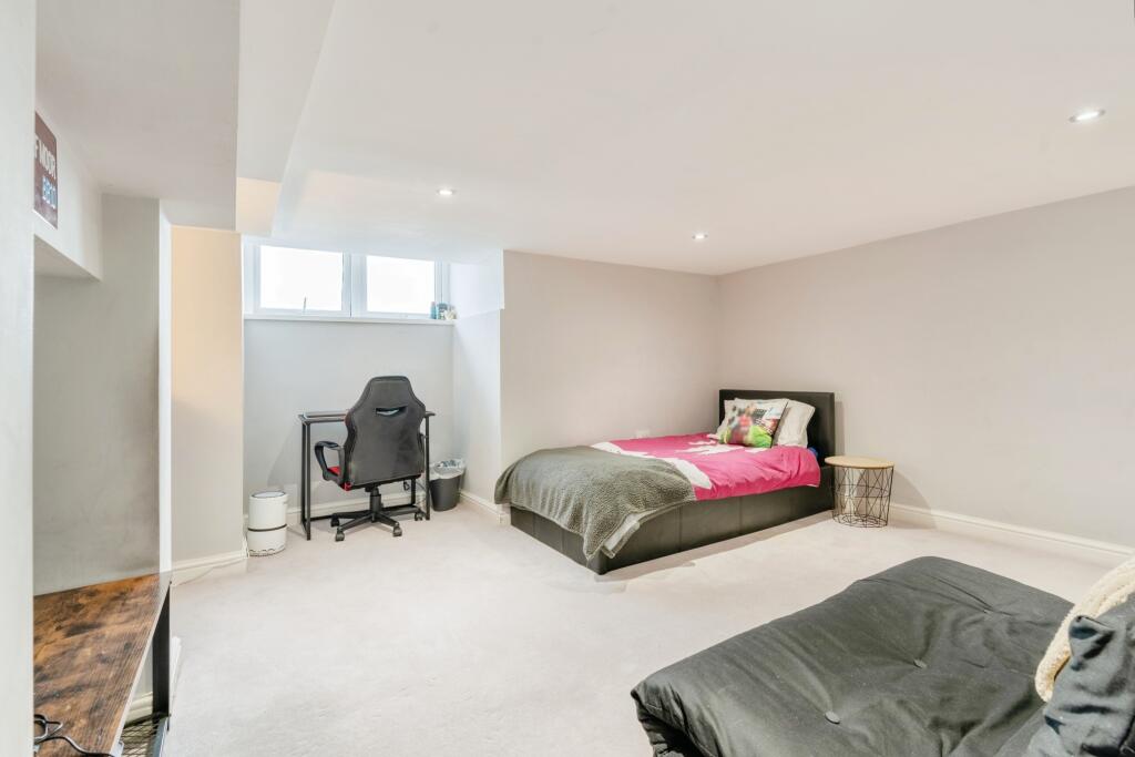 Additional property image - Faraday Street, Burnley, Lancashire, BB12