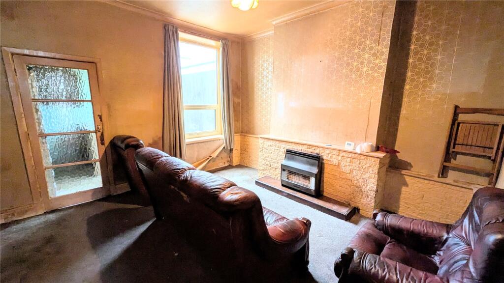 Additional property image - Hollingreave Road, Burnley, Lancashire, BB11