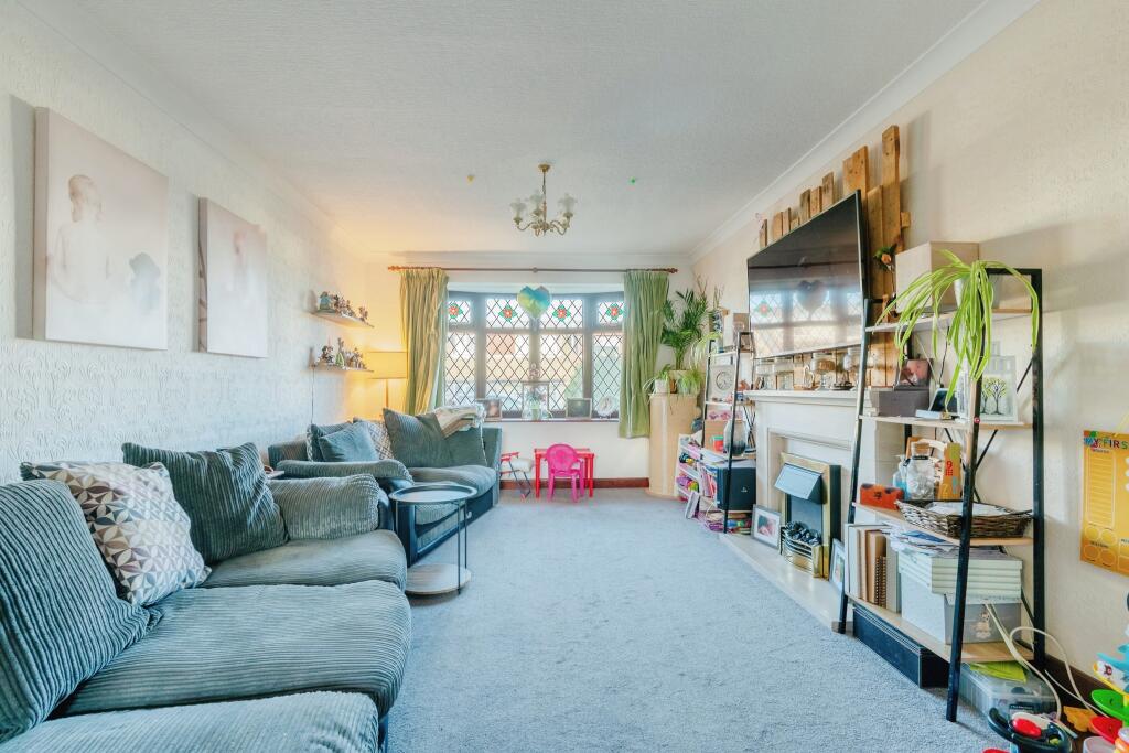 Additional property image - Plane Tree Close, Burnley, Lancashire, BB11