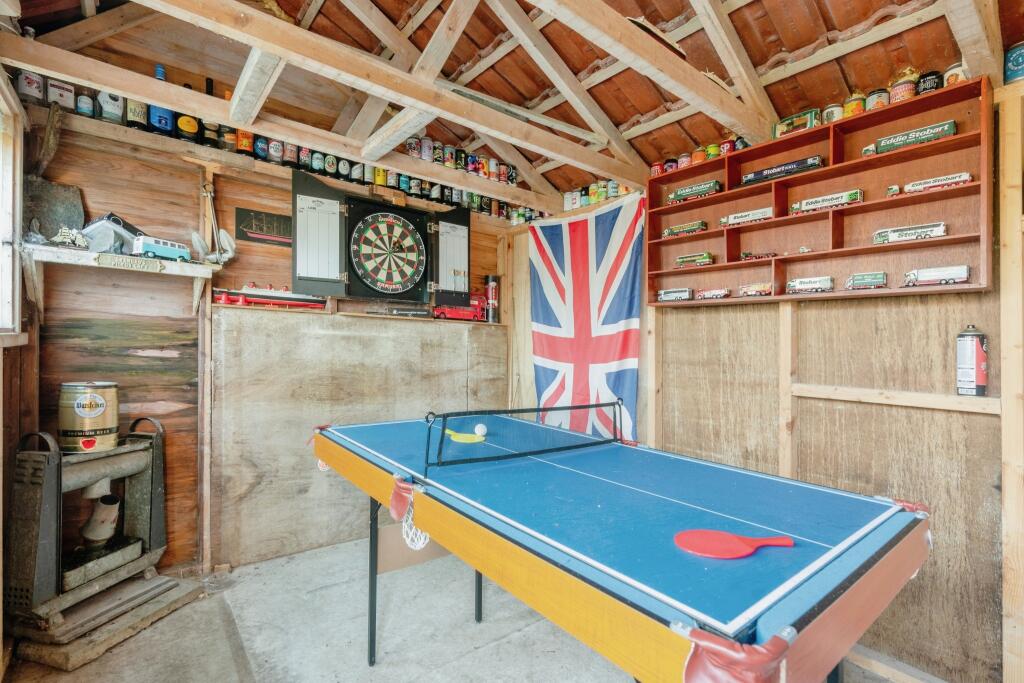 Additional property image - Plane Tree Close, Burnley, Lancashire, BB11
