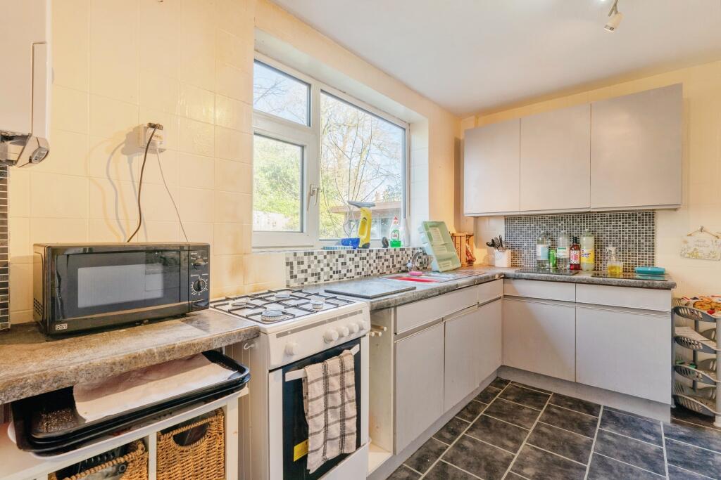 Additional property image - Hallwood Close, Reedley, Burnley, BB10