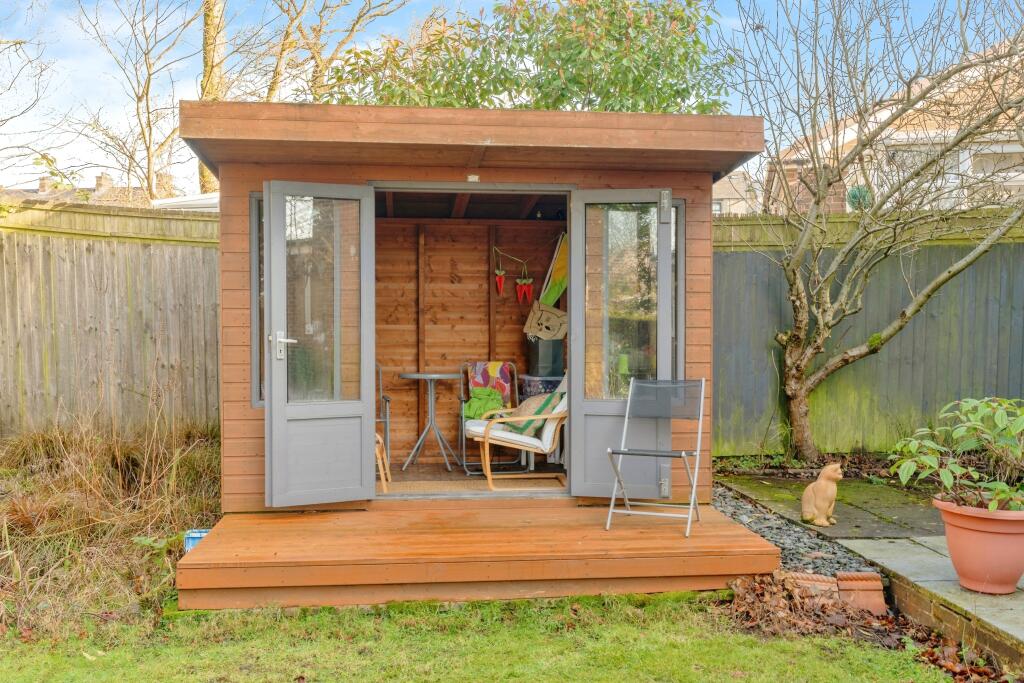 Additional property image - Hallwood Close, Reedley, Burnley, BB10