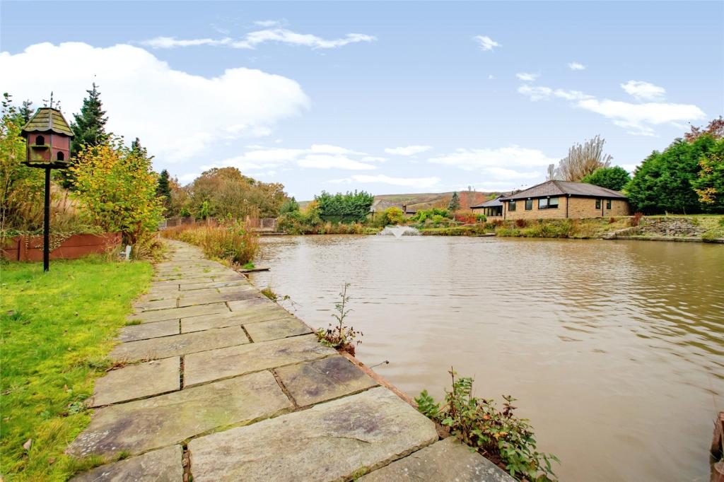 4 bedroom bungalow for sale in Rosebank, Ramsbottom, Bury, Lancashire, BL0