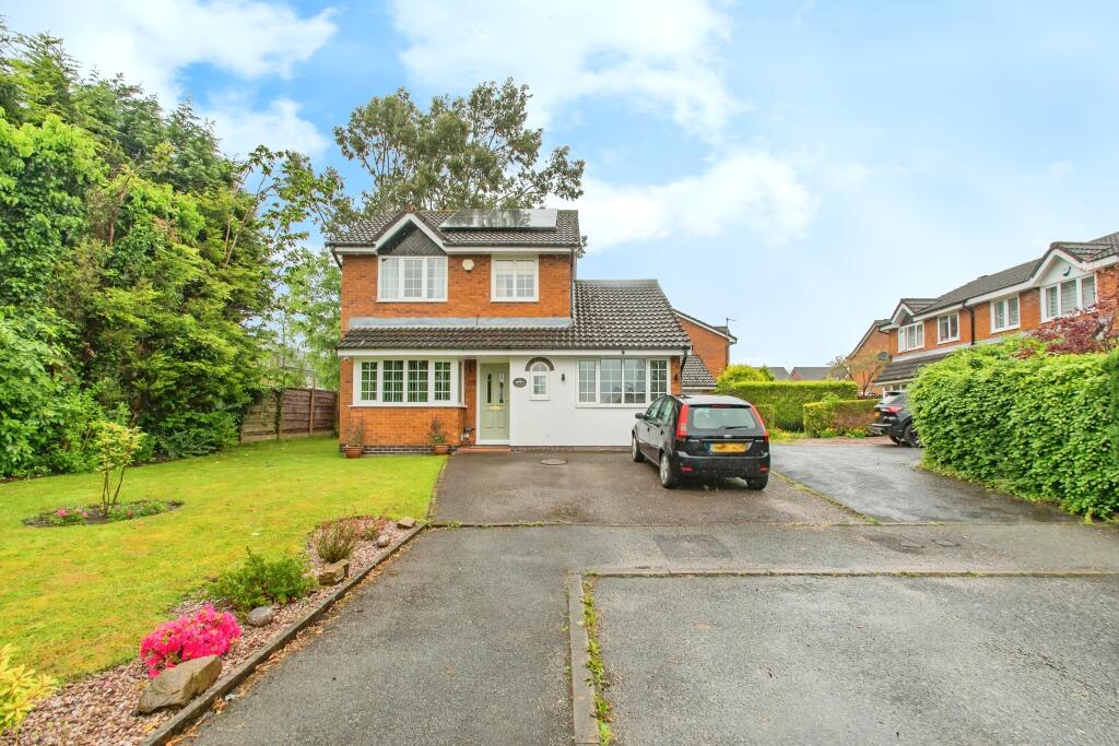 Main image of property: Willowbank, Radcliffe, Manchester, Greater Manchester, M26