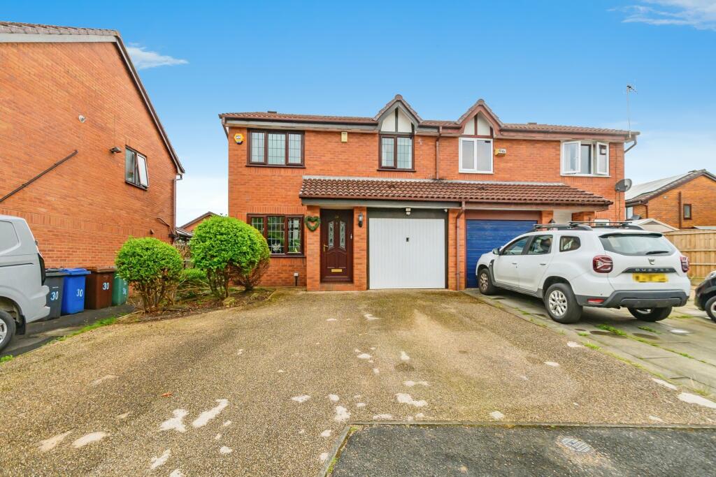 3 bedroom semidetached house for sale in Claydon Drive, Bradley Fold
