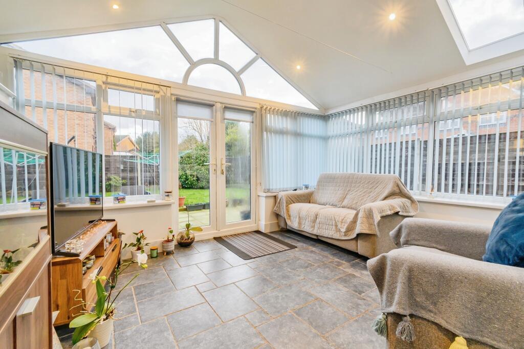 Additional property image - Finchley Close, Bury, Greater Manchester, BL8