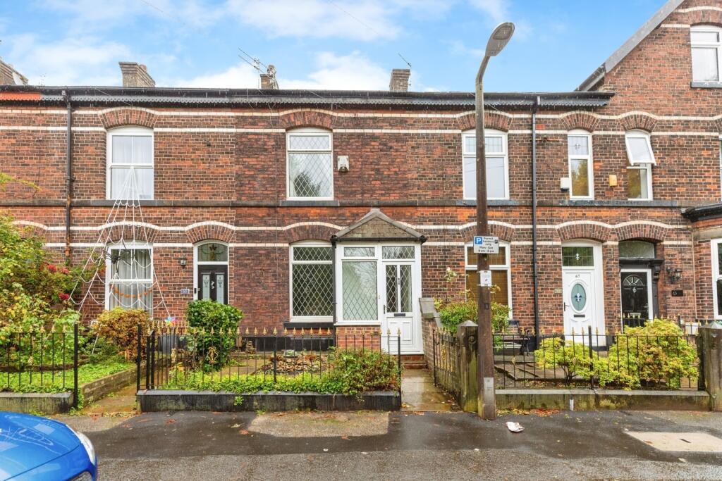 Main image of property: Heaton Fold, Bury, Greater Manchester, BL9