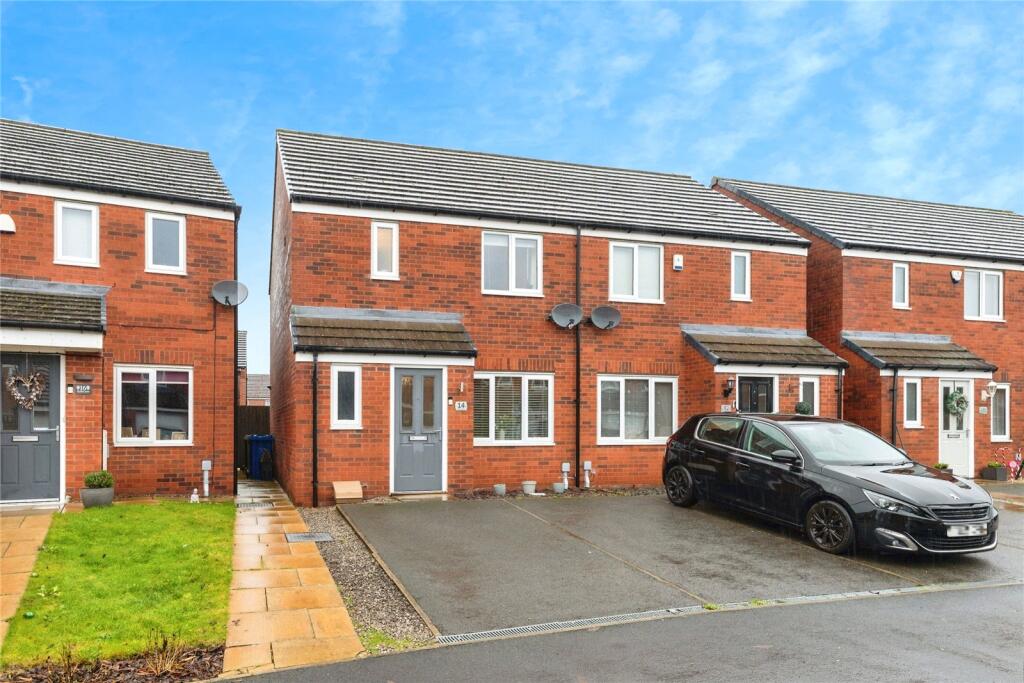 Main image of property: Halls Close, Radcliffe, Manchester, Greater Manchester, M26