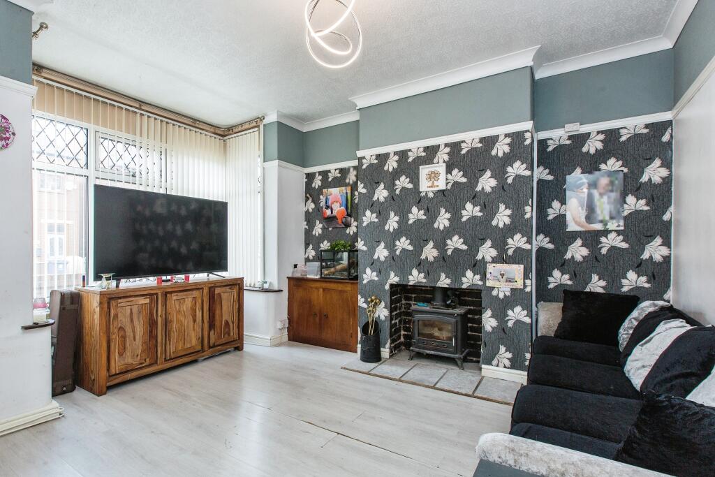 3 bedroom terraced house for sale in Spendmore Lane, Coppull, Chorley